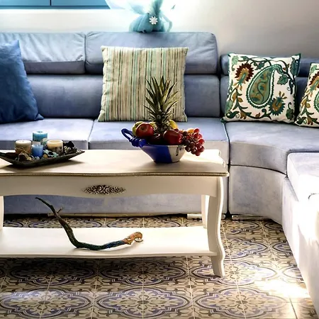 Villa Lindos Luxury Retro Pigianos Kampos (Crete)