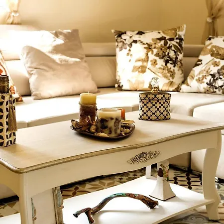 Lindos Luxury Retro Villa *