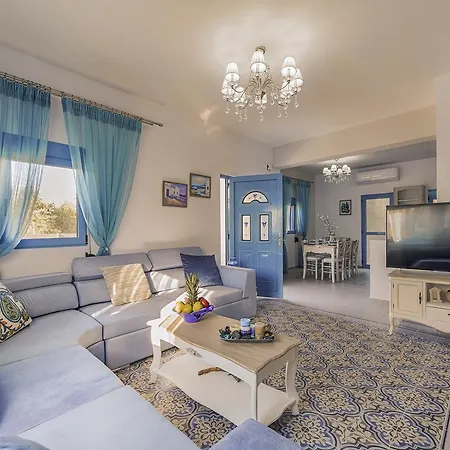Luxury Retro Villas