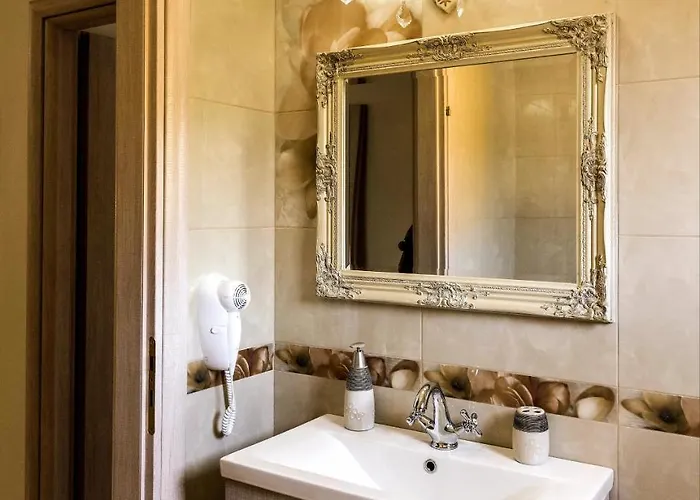 Lindos Luxury Retro *