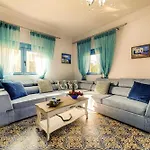 فيلة Luxury Retro *