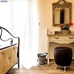 Luxury Retro Vila