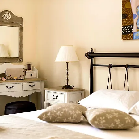 Luxury Retro Villa Líndos