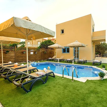 Luxury Retro Villa